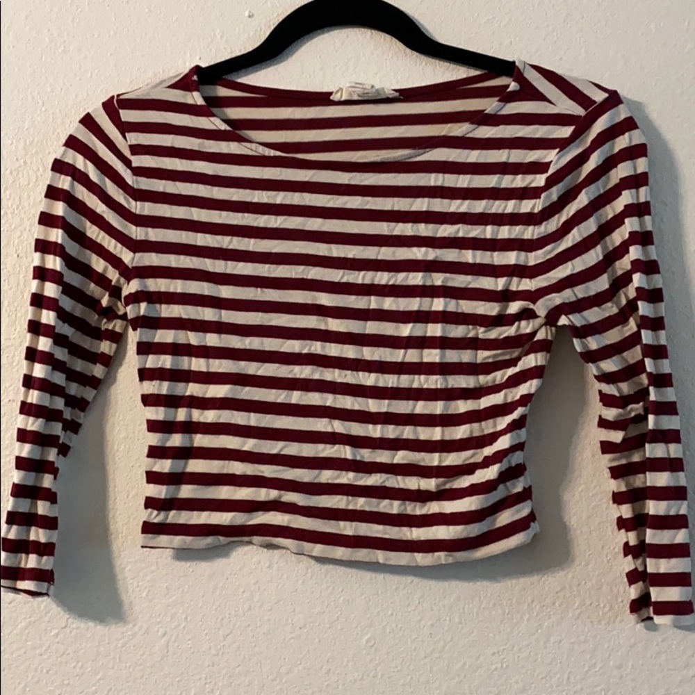 Long sleeve crop top